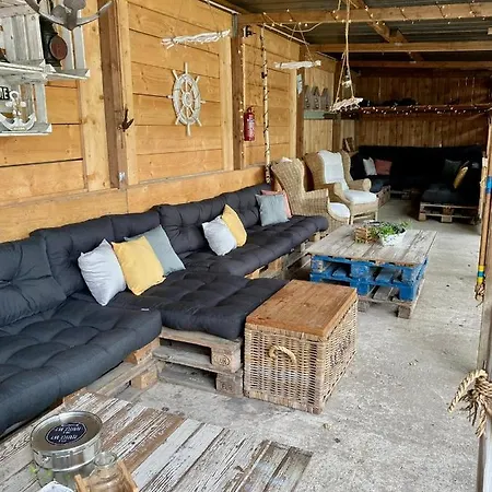 Tiny House Lippe Im Pier9 Tiny House 3*