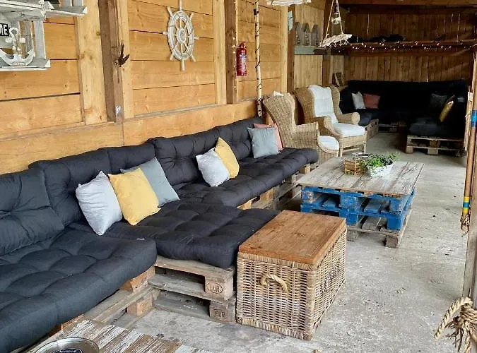 Tiny House Lippe Im Pier9 Tiny House 3*